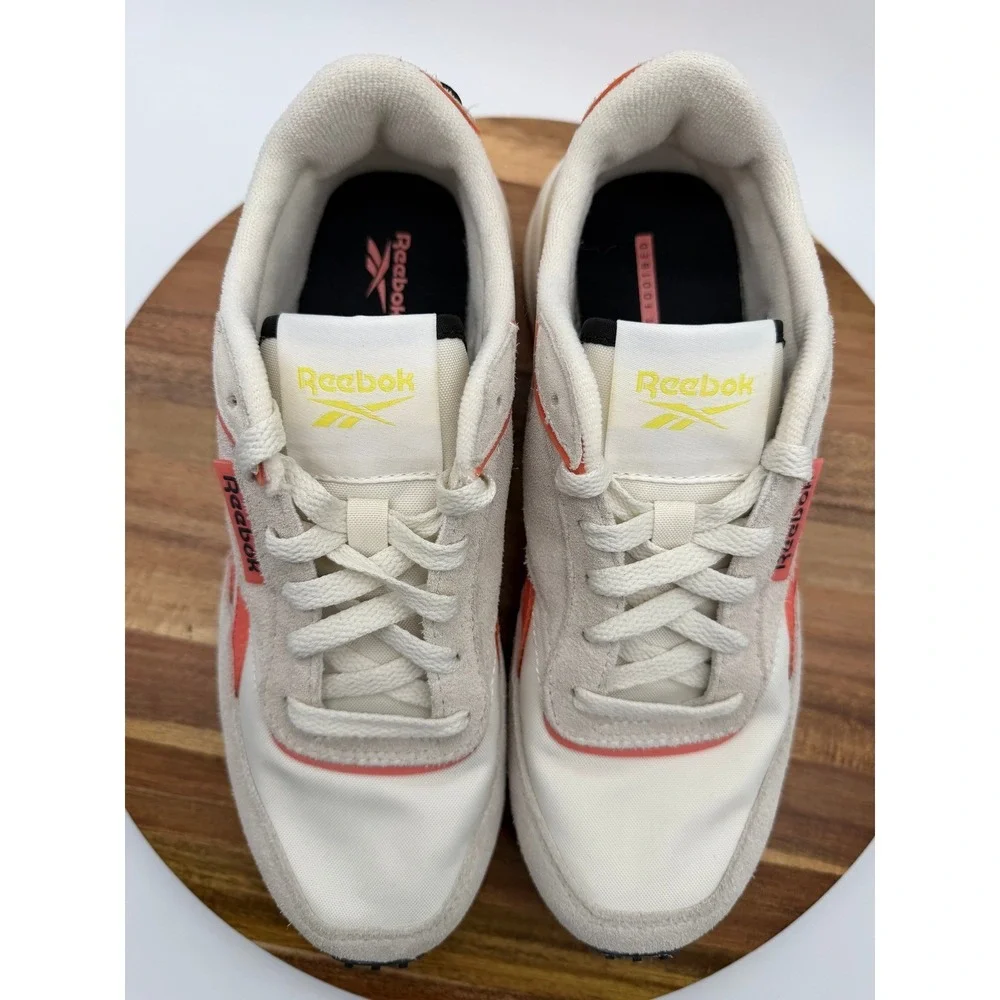 Reebok Women's Size 8 Classic Leather Legacy in the Chalk and Burnt Amber‎ 0202